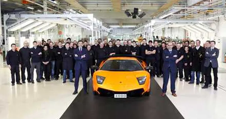 Lamborghini battezza la Murcielago numero 4.000
