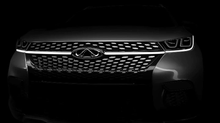 Chery: i teaser del SUV per il Salone di Francoforte 2017