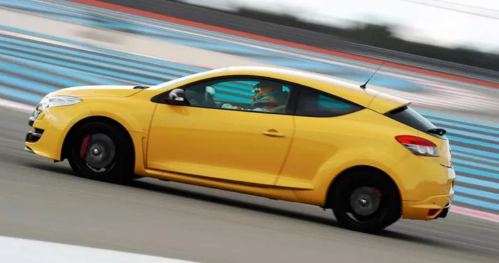 Renault Mégane RS, allestimenti e prezzi