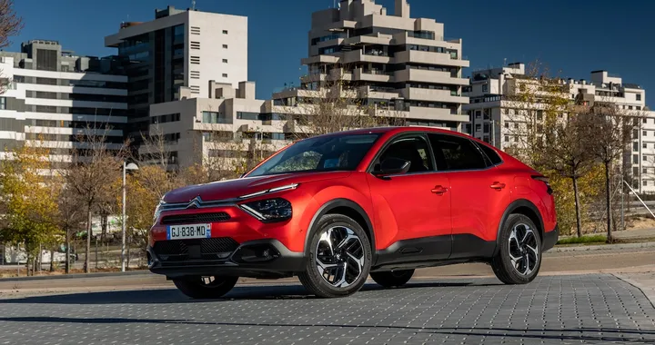 Citroen C4 X: la crossover berlina che mancava