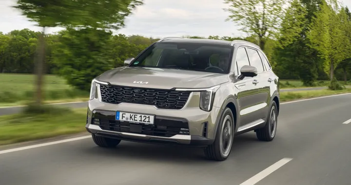 Kia Sorento, adesso anche in versione Full e Plug-in Hybrid