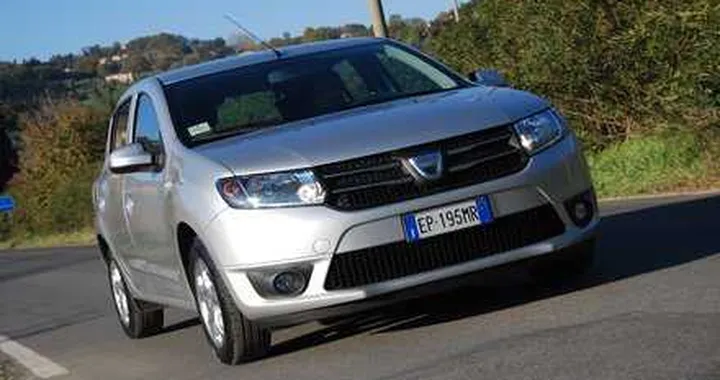 Dacia Sandero 900 TCe: prova su strada