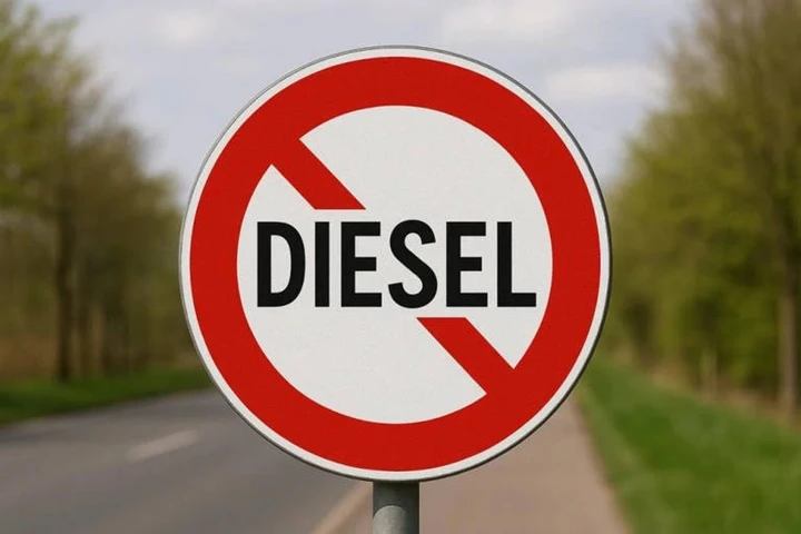 Salvini scende in campo per difendere le auto diesel Euro 5