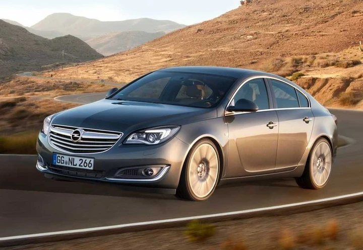 Nuova Opel Insignia: il debutto a Francoforte 2013