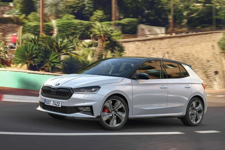 Skoda Fabia 130, edizione celebrativa con 176 CV e assetto sportivo