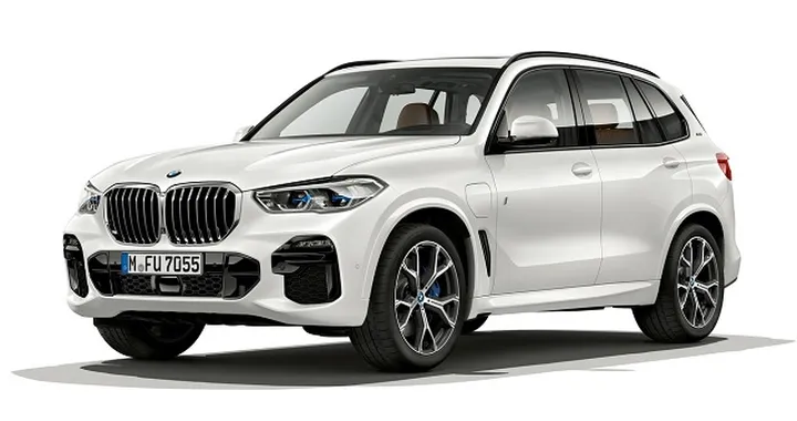Bmw X5 xDrive45e iPerformance: guadagna potenza ed autonomia
