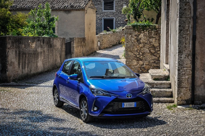 Toyota Yaris 1.5 Dual VVT-iE: la prova su strada