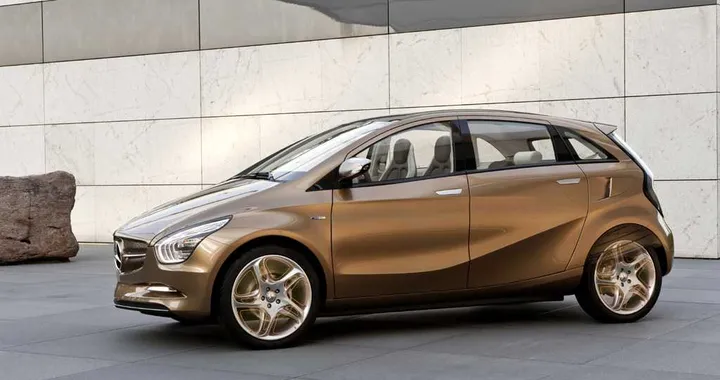 Mercedes BlueZERO E-CELL PLUS