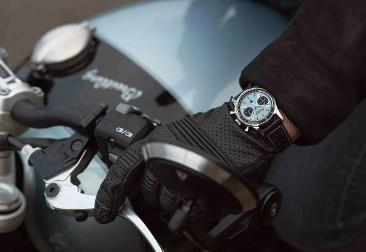 Triumph e Breitling insieme per una serie limitata