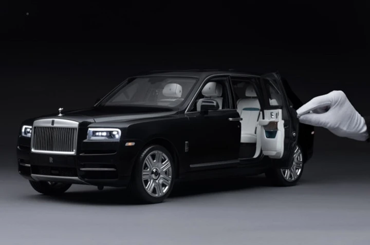 Rolls-Royce Cullinan: il modellino costa come un'auto