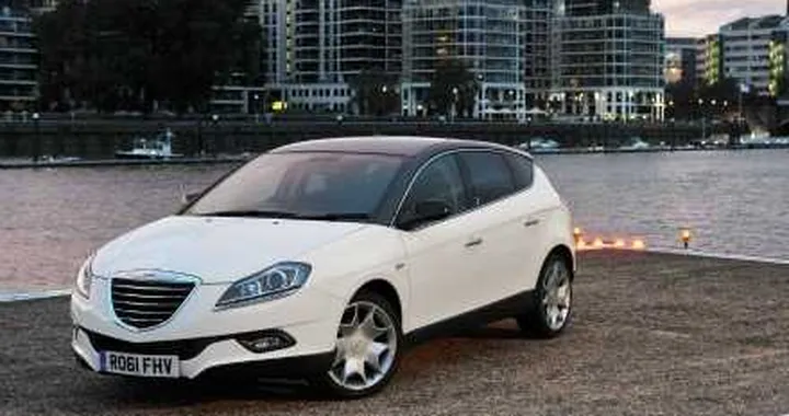 Chrysler Delta, pronta al debutto in UK