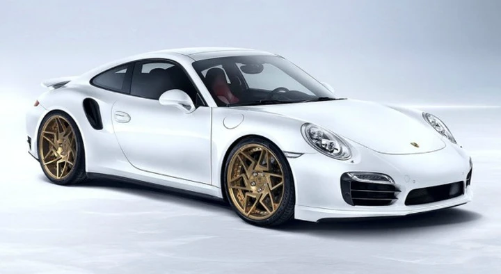 Porsche 991 Turbo S by Prototyp Production