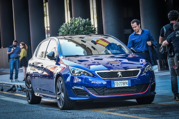 Peugeot: una web serie con Stefano Accorsi