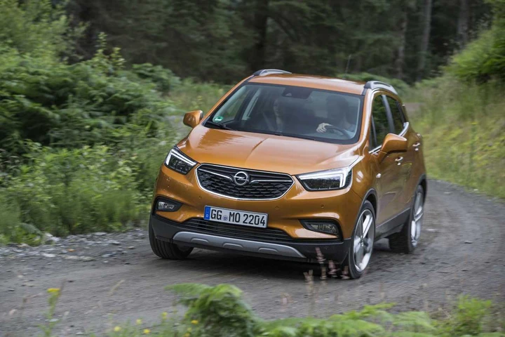 Opel: un progetto pilota in Francia con BlaBlaCar