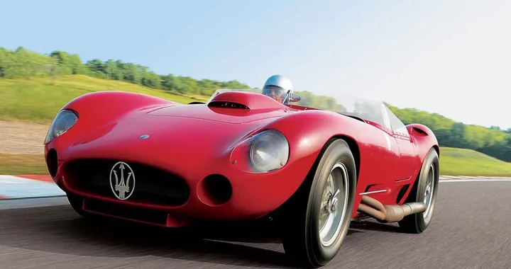 Maserati 450S, all’asta l’esemplare pilotato da Stirling Moss