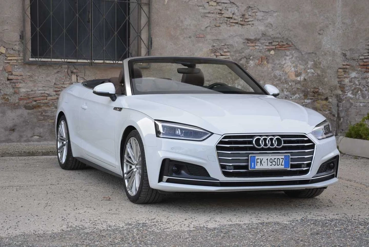 Audi A5 Cabrio 2.0 TDI S tronic Sport: la prova su strada