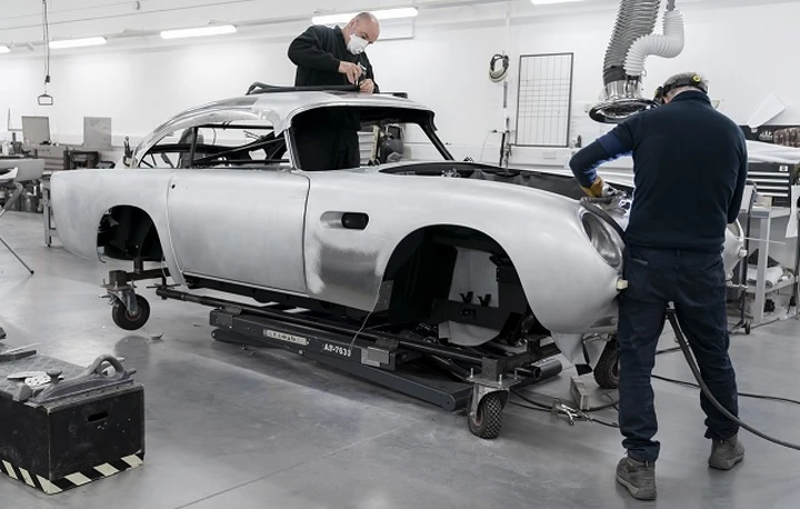 Aston Martin DB5 Goldfinger: l’auto di James Bond può essere acquistata