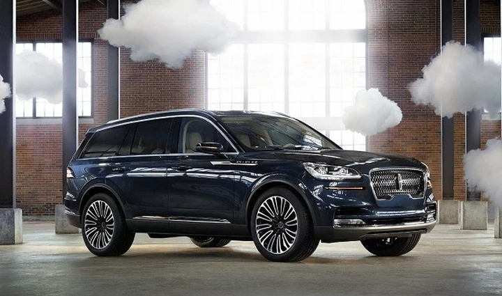 Lincoln Aviator: il SUV alto di gamma verrà svelato al Salone di Los Angeles