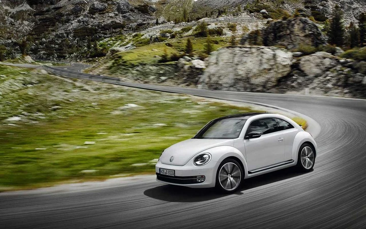 Volkswagen Beetle 2011, nuove immagini
