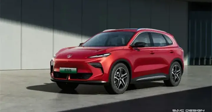 MG S5 è l'erede della ZS EV: il nuovo SUV vuole conquistare il grande pubblico