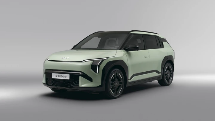 Kia EV3 presentato il nuovo SUV elettrico compatto