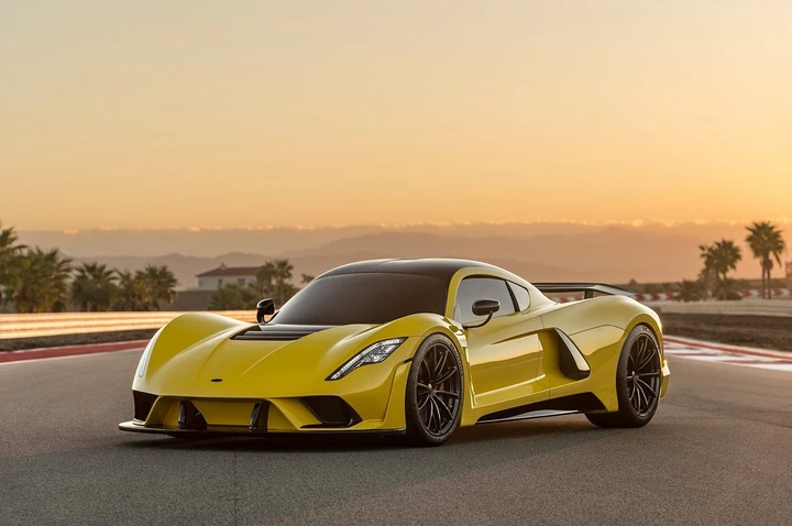 Hennessey Venom F5: immagini ufficiali