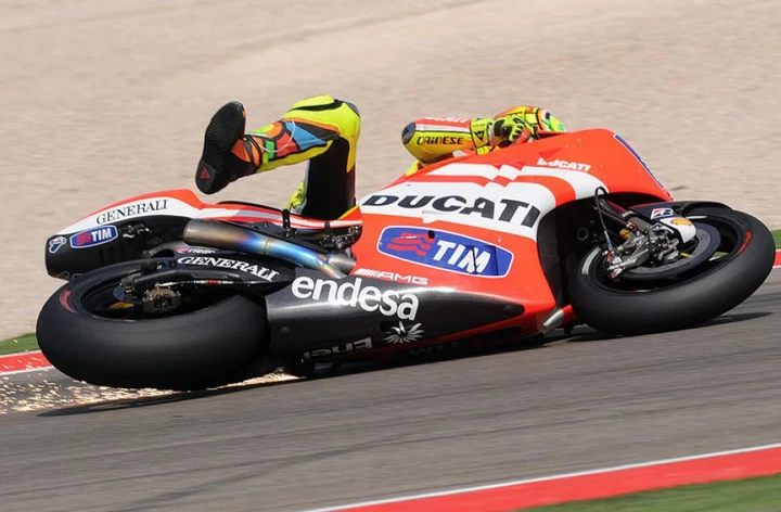 Bosch: un getto d’aria per evitare le cadute in moto