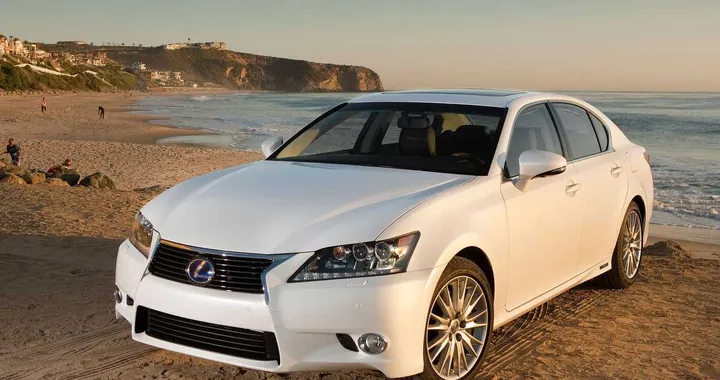 Lexus GS450h 2012: nuova generazione ibrida