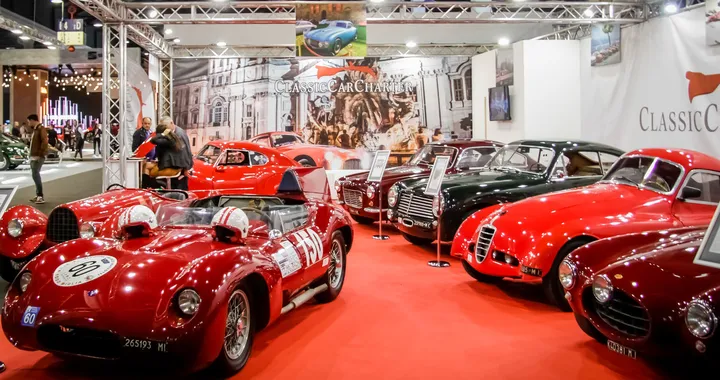 Auto e Moto d'Epoca: il Covid non ferma l'edizione 2020