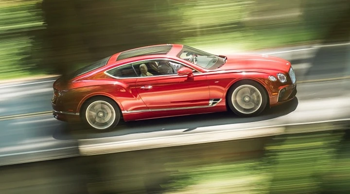 Bentley Continental GT: al debutto nuove finiture e sistemi hi-tech