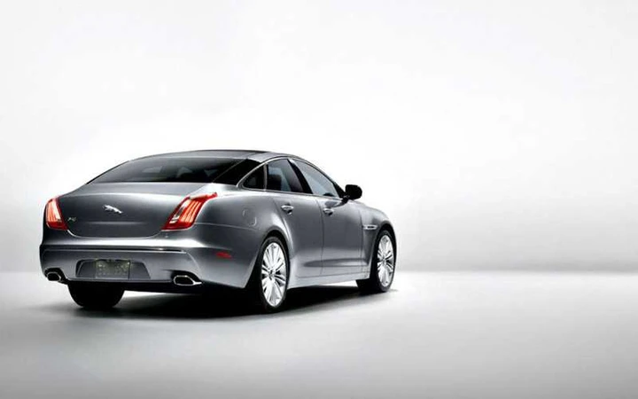 Nuova Jaguar XJ