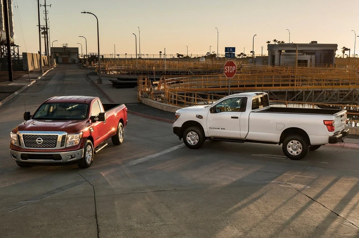 Nissan Titan Single Cab MY 2017: immagini ufficiali