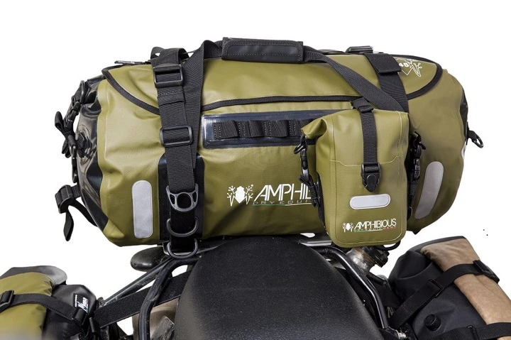 Moto: arriva Voyager, il borsone impermeabile da 45 e 60 litri