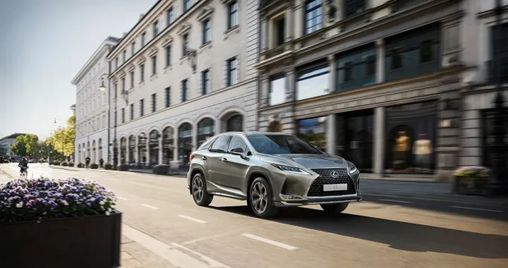 Lexus RX Sport Edition: dotazioni e caratteristiche della nuova serie speciale