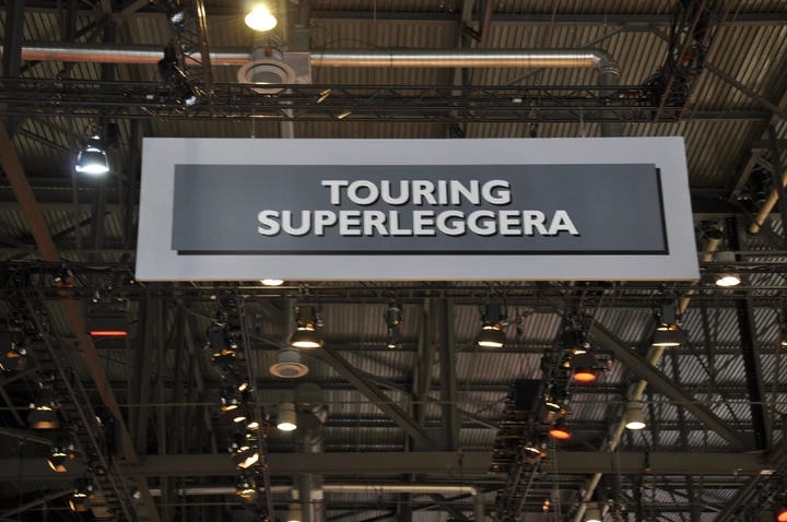 Touring Superleggera Berlinetta Lusso Live da Ginevra 2015