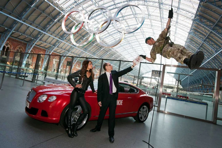 Bentley presenta il libro 