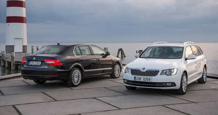 Nuova Skoda Superb e Superb Combi 2013