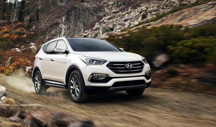 Hyundai Santa Fe 2016: protagonista al Salone di Chicago