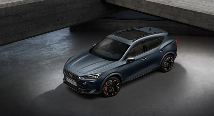 Cupra Formentor: un video anticipa le caratteristiche del SUV ibrido plug-in