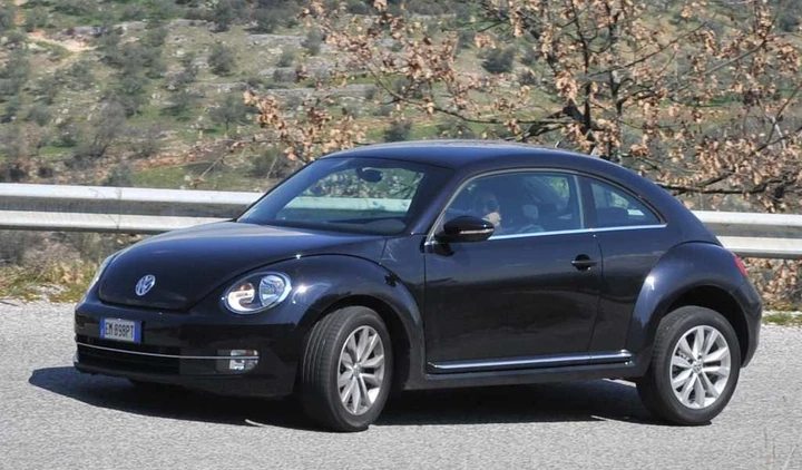 Volkswagen Maggiolino 1.6 Tdi: prova su strada