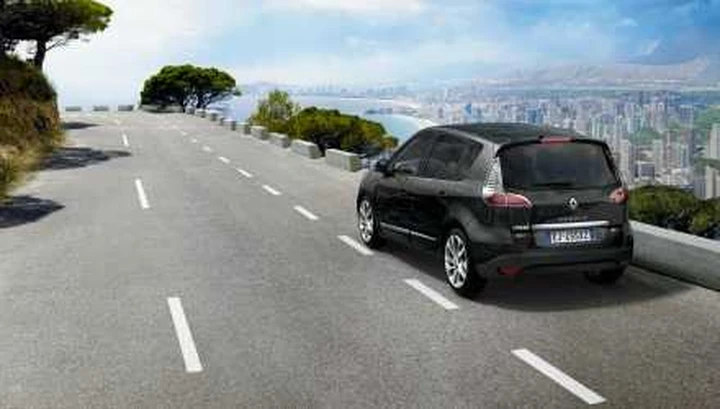 Renault Scénic XMOD Race in edizione limitata