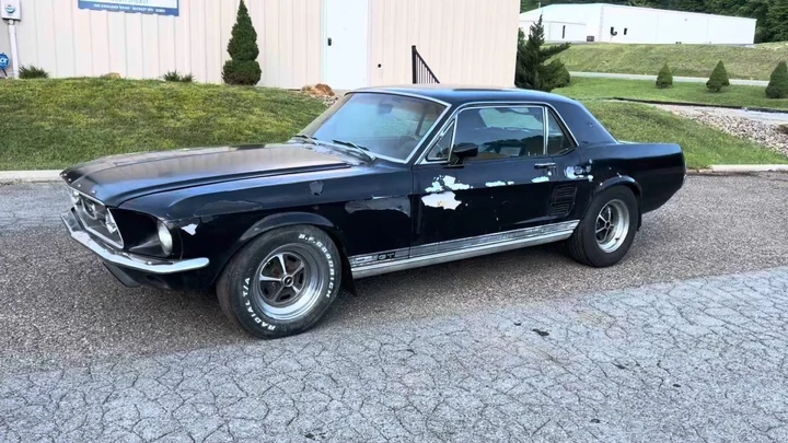 La leggenda nascosta: Mustang GT 1967 Side-Oiler, un’icona rara con DNA Shelby
