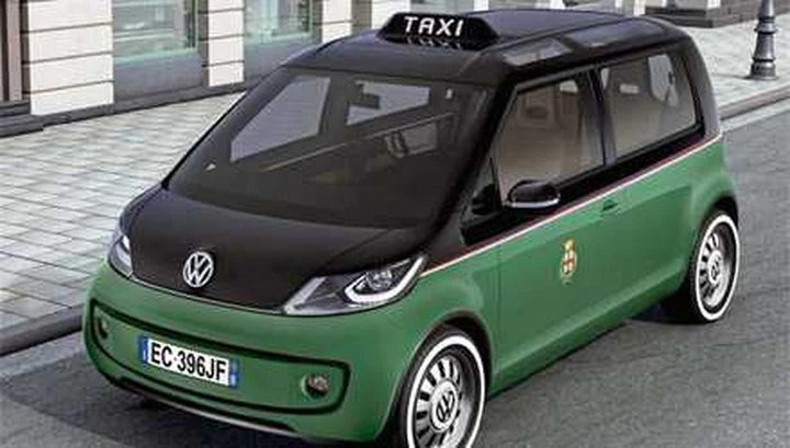 Volkswagen Taxi Milano: piace alla Moratti