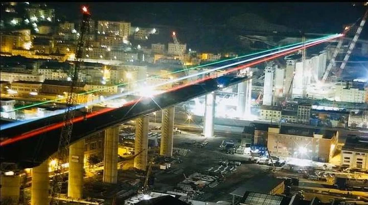 Ponte di Genova: posizionata l'ultima maxi campata