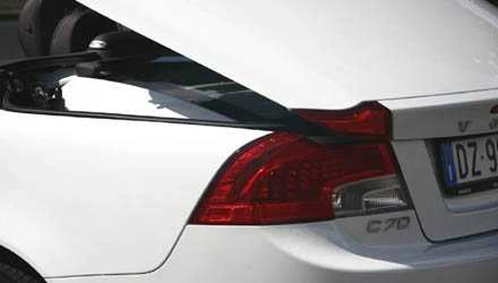 Volvo C70 2.0D: la calma dei forti