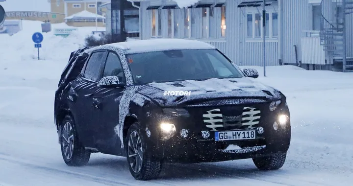 Hyundai: le foto spia della nuova Tucson