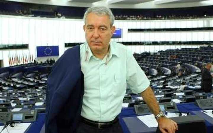 Limite velocità? L'eurodeputato va a 316 km/h in Germania