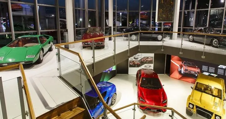 La vecchia sede diventa un museo: Lamborghini ripercorre la sua storia