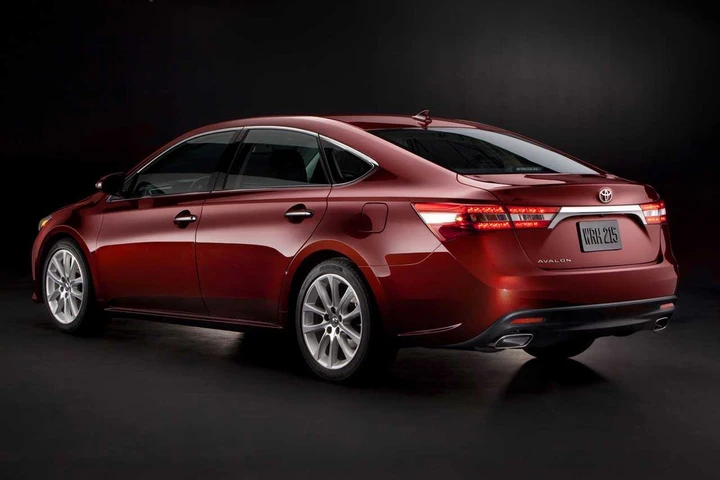 Toyota Avalon 2012