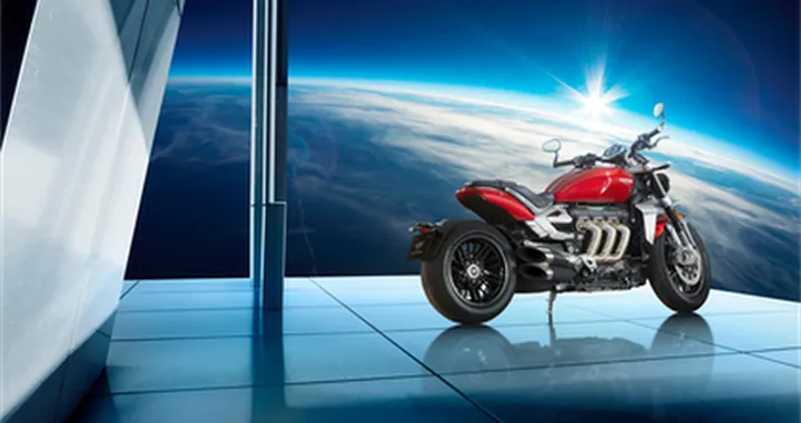 Triumph: arrivano le nuove Rocket 3 e 3 GT